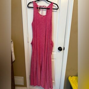 Oli & Hali S pp25 Vibrant Pink Maxi Dress